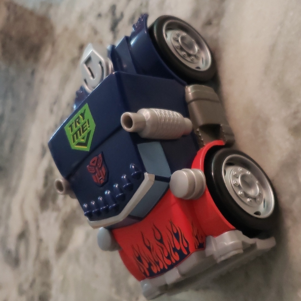 Transformers Optimus Prime Semi Truck